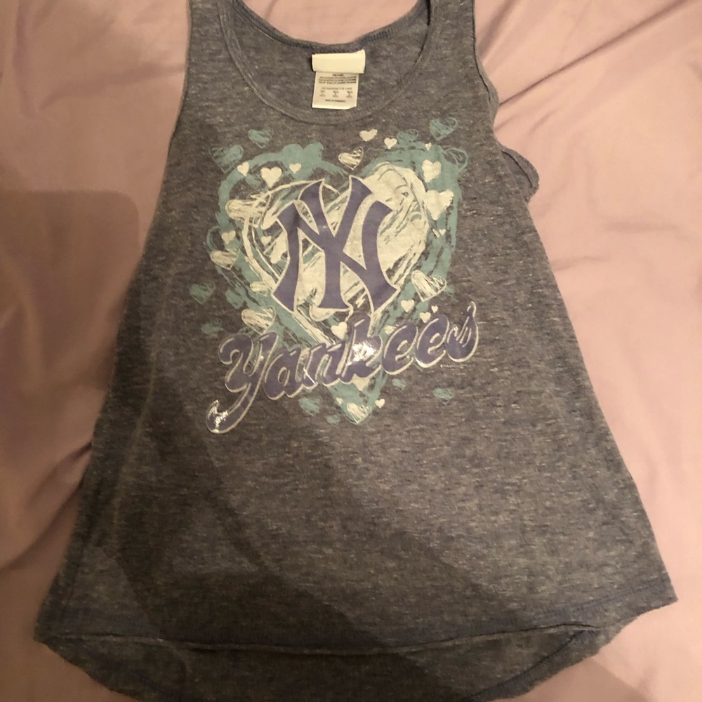 Yankees tank top